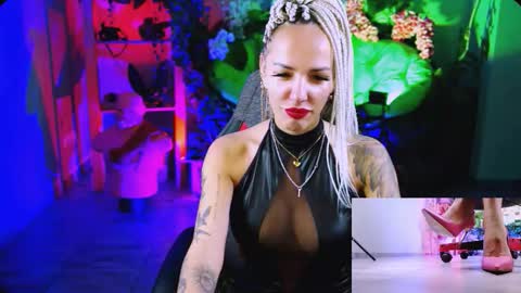 Monika online show from 21, 9, 2025