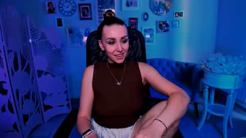 Snapshot of monicariley chatting on 10, 6, 2026 monicariley online show from 10, 6, 2026