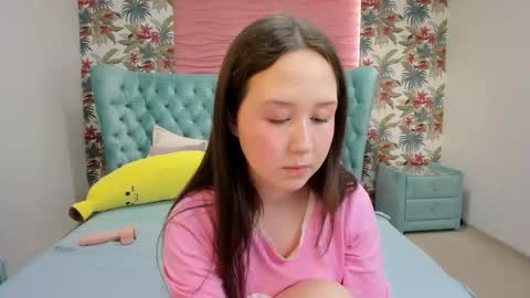 Monica online show from 27, 11, 2025