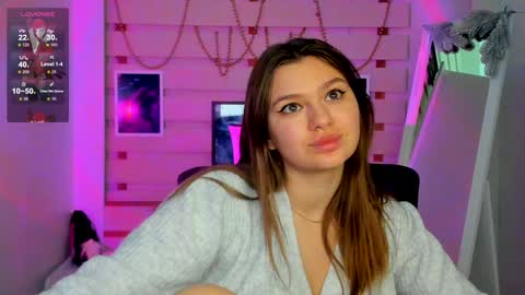 Monika online show from 9, 12, 2024