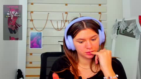 Monika online show from 30, 12, 2024