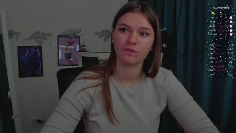 Monika online show from 2, 1, 2025