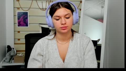 Monika online show from 21, 1, 2025