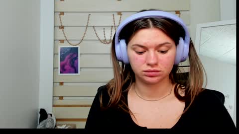 Monika online show from 22, 1, 2025