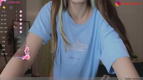 Monika online show from 4, 3, 2025