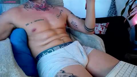 monnojones online show from 7, 12, 2024