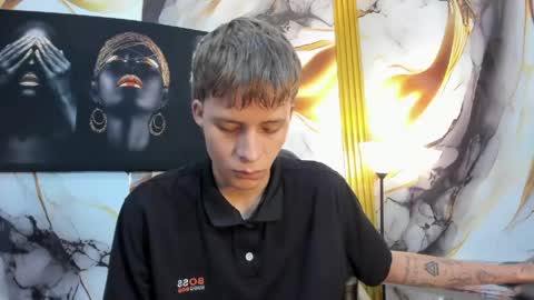 Snapshot of mono_blonde chatting on 24, 5, 2026 mono_blonde online show from 24, 5, 2026