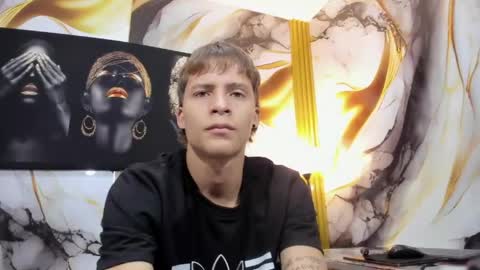 Snapshot of mono_blonde chatting on 2, 6, 2026 mono_blonde online show from 2, 6, 2026
