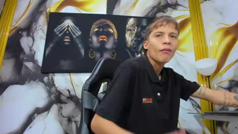 Snapshot of mono_blonde chatting on 18, 6, 2026 mono_blonde online show from 18, 6, 2026