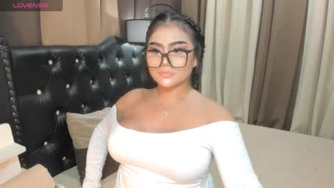 Snapshot of monstrouscockdivaontop chatting on 25, 9, 2025 Ruthie online show from 25, 9, 2025