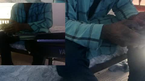 Snapshot of montydxxx2 chatting on 11, 6, 2026 montydxxx2 online show from 11, 6, 2026