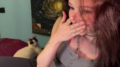 Snapshot of moonfaced_ chatting on 25, 3, 2026 Ann online show from 25, 3, 2026