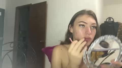 moonfoox online show from 23, 4, 2026