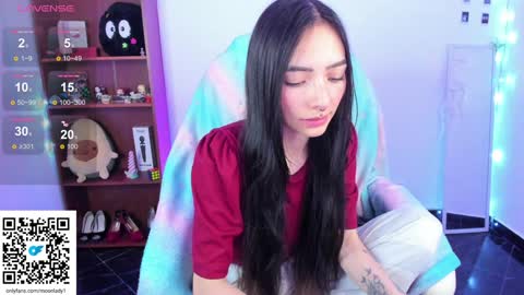 MOON  online show from 14, 1, 2025