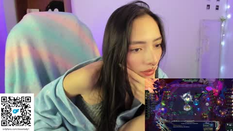 MOON  online show from 19, 1, 2025