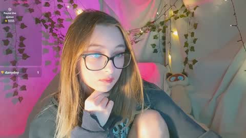 Snapshot of moonlight__lovers chatting on 7, 12, 2024 Dana online show from 7, 12, 2024