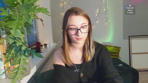 Snapshot of moonlight__lovers chatting on 23, 12, 2024 Dana online show from 23, 12, 2024