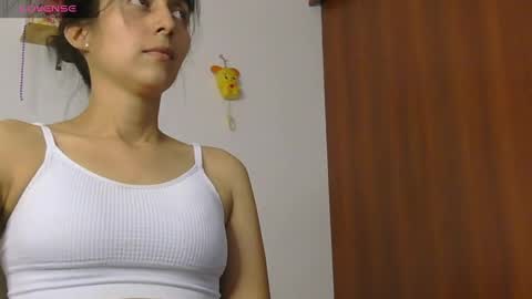 Snapshot of moonlunita_ chatting on 5, 5, 2026 Luna online show from 5, 5, 2026