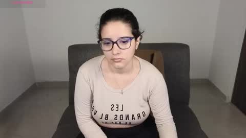 Moon Woman online show from 12, 10, 2025