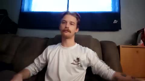 Snapshot of moose6810 chatting on 7, 11, 2025 M00SE online show from 7, 11, 2025