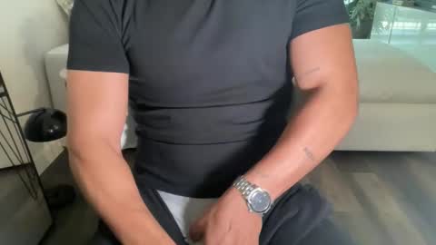 Snapshot of mora594574 chatting on 21, 3, 2026 mora594574 online show from 21, 3, 2026