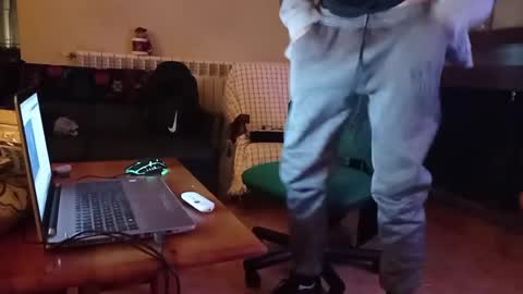 hotguy4all online show from 4, 12, 2024