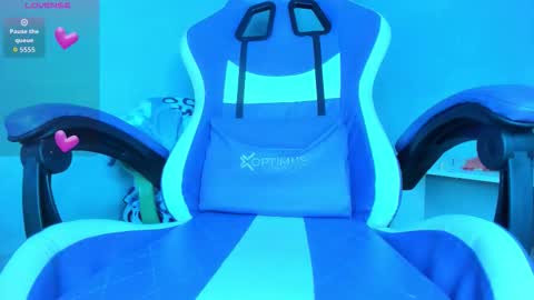 MORGAN CUTE - MODEL online show from 3, 11, 2025