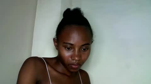 Snapshot of morgane_69 chatting on 9, 6, 2026 morgane_69 online show from 9, 6, 2026