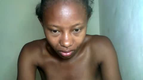 Snapshot of morgane_69 chatting on 14, 6, 2026 morgane_69 online show from 14, 6, 2026