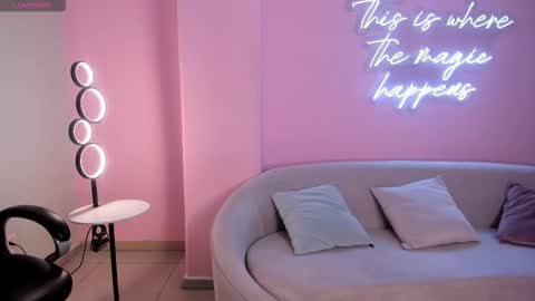 Morgan Hicks online show from 23, 2, 2026