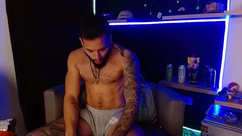 Snapshot of morgann_jones chatting on 14, 2, 2025 morgan online show from 14, 2, 2025