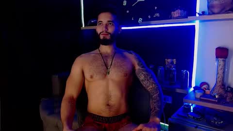 Snapshot of morgann_jones chatting on 4, 3, 2025 morgan online show from 4, 3, 2025