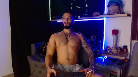 Snapshot of morgann_jones chatting on 11, 3, 2025 morgan online show from 11, 3, 2025