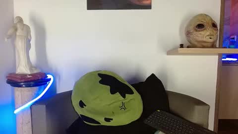 Snapshot of morgann_jones chatting on 18, 9, 2025 morgan online show from 18, 9, 2025