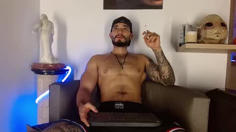 Snapshot of morgann_jones chatting on 6, 10, 2025 morgan online show from 6, 10, 2025