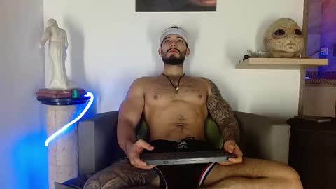 Snapshot of morgann_jones chatting on 11, 10, 2025 morgan online show from 11, 10, 2025