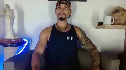 Snapshot of morgann_jones chatting on 9, 11, 2025 morgan online show from 9, 11, 2025