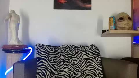 Snapshot of morgann_jones chatting on 22, 11, 2025 morgan online show from 22, 11, 2025