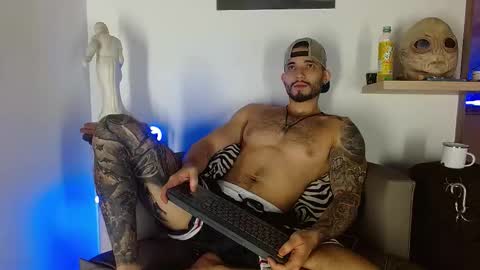 Snapshot of morgann_jones chatting on 26, 11, 2025 morgan online show from 26, 11, 2025