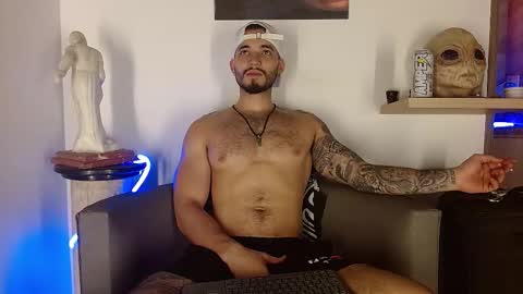 Snapshot of morgann_jones chatting on 27, 11, 2025 morgan online show from 27, 11, 2025