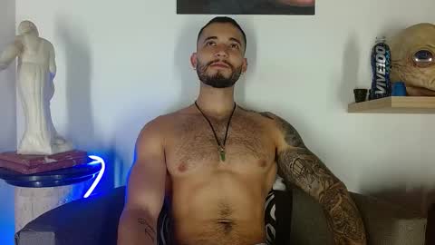 Snapshot of morgann_jones chatting on 30, 11, 2025 morgan online show from 30, 11, 2025