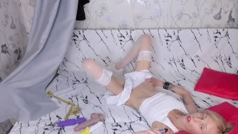 Snapshot of morphomarilyne chatting on 1, 2, 2025 Morpho online show from 1, 2, 2025