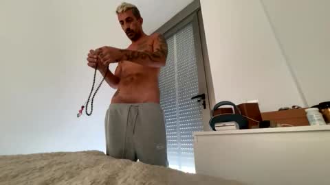 Snapshot of morris_bi69 chatting on 26, 11, 2025 morris_bi69 online show from 26, 11, 2025