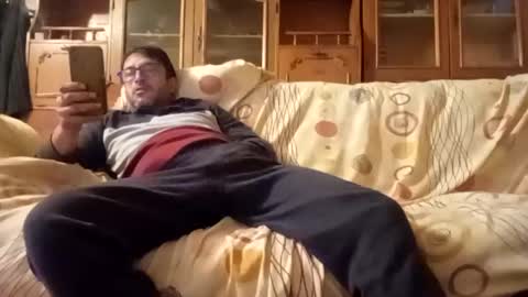 Snapshot of mospeleu chatting on 23, 12, 2024 Nomadu online show from 23, 12, 2024