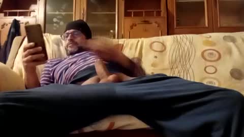 Snapshot of mospeleu chatting on 2, 1, 2025 Nomadu online show from 2, 1, 2025