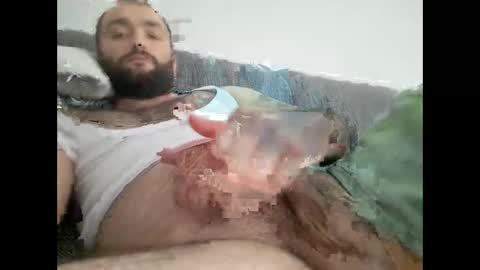 Snapshot of mosta977 chatting on 10, 5, 2026 Arab boy online show from 10, 5, 2026