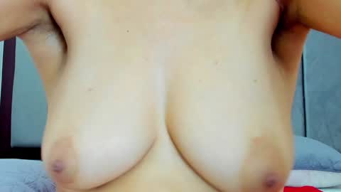 Snapshot of moxa_hot chatting on 26, 12, 2024 moxa hot online show from 26, 12, 2024