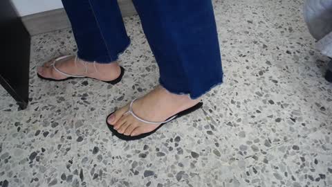 Snapshot of moxa_hot chatting on 20, 1, 2025 moxa hot online show from 20, 1, 2025