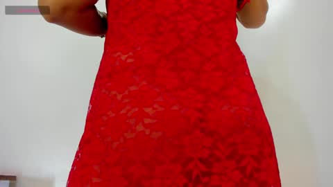 Snapshot of moxa_hot chatting on 30, 10, 2025 moxa hot online show from 30, 10, 2025