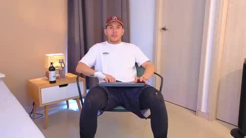 Danny  Aleja online show from 13, 2, 2025